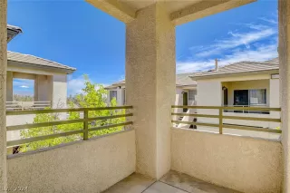 Photo #2: 2572452 Listing