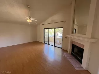 Photo #1: 2572487 Listing 