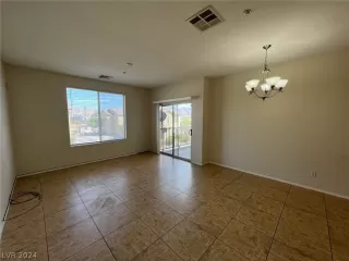 Photo #4: 2572509 Listing 