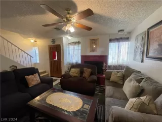 Photo #2: 2572540 Listing 