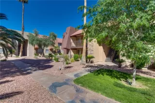 Photo #2: 2572597 Listing