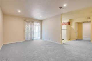 Photo #5: 2572597 Listing