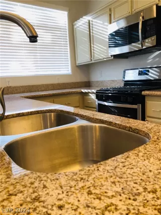 Photo #4: 2572614 Listing 