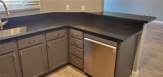 Photo #3: 2572632 Listing 