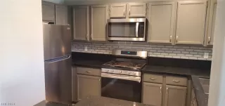 Photo #4: 2572632 Listing 