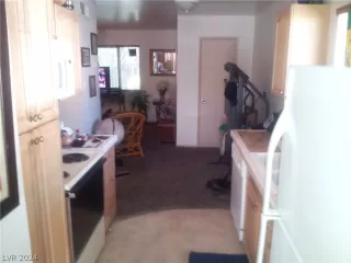 Photo #4: 2572662 Listing