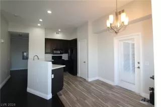 Photo #3: 2572663 Listing 