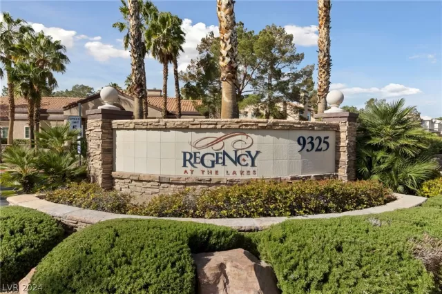 MLS: 2572698 Condo For Sale