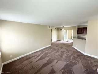 Photo #2: 2572699 Listing 