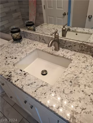 Photo #5: 2572724 Listing 