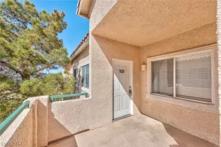 Photo #1: 2572757 Listing 