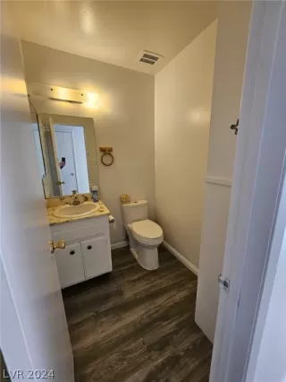 Photo #6: 2572773 Listing