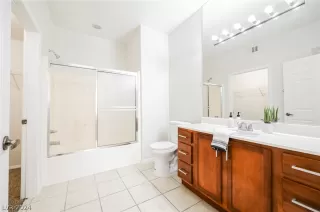 Photo #5: 2572792 Listing