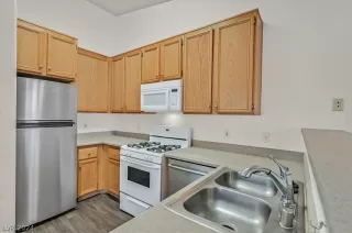 Photo #4: 2572819 Listing 