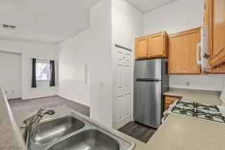 Photo #5: 2572819 Listing 