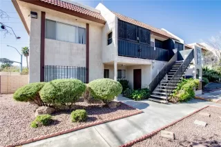 Photo #1: 2572821 Listing