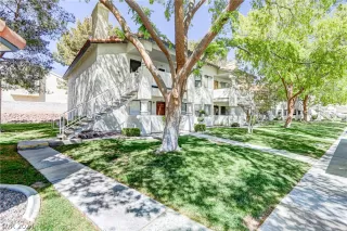 Photo #1: 2572823 Listing 