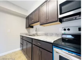 Photo #2: 2572865 Listing 