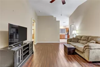 Photo #6: 2572885 Listing 