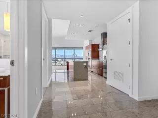 Photo #1: 2572898 Listing 