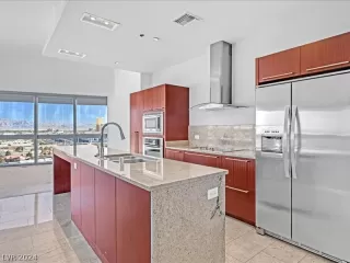 Photo #6: 2572898 Listing 