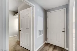 Photo #2: 2572914 Listing