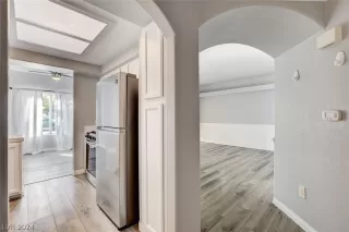 Photo #4: 2572914 Listing