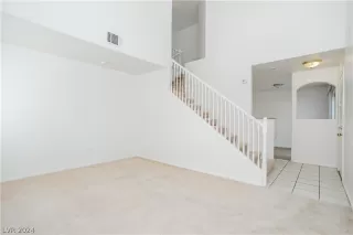 Photo #3: 2572927 Listing