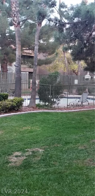 Photo #2: 2572944 Listing 