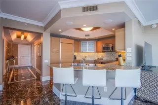 Photo #4: 2572963 Listing