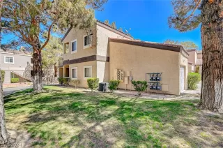 Photo #1: 2572992 Listing