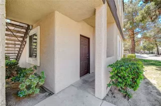 Photo #3: 2572992 Listing