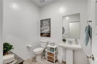 Photo #6: 2573044 Listing