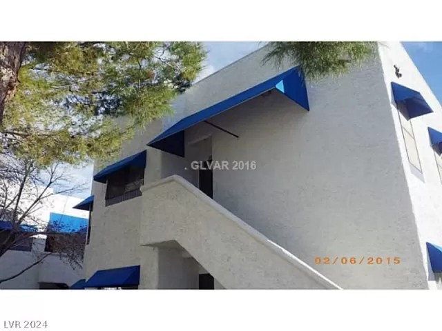 MLS: 2573048 Condo For Sale