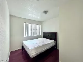 Photo #1: 2573077 Listing 