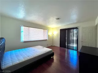 Photo #5: 2573077 Listing 