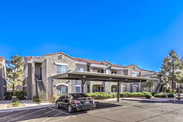 MLS: 2573078 Condo For Sale