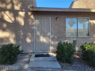 Photo #1: 2573138 Listing 