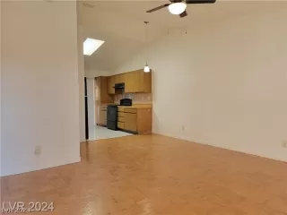 Photo #2: 2573138 Listing 