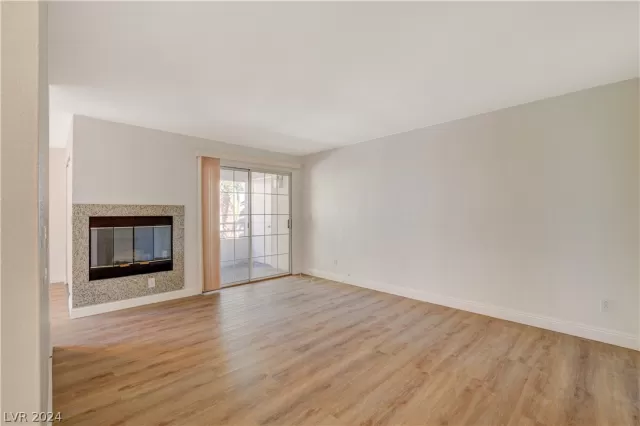 MLS: 2573163 Condo For Sale