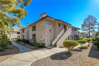 Photo #2: 2573163 Listing