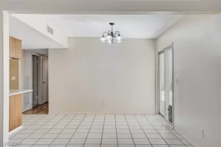 Photo #6: 2573184 Listing