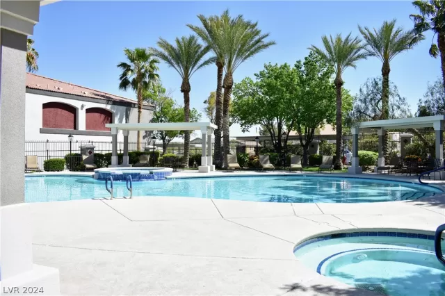 MLS: 2573195 Condo For Sale