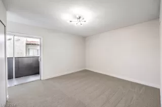 Photo #6: 2573200 Listing