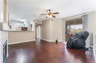 Photo #3: 2573245 Listing