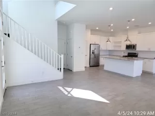 Photo #2: 2573255 Listing 