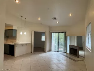 Photo #3: 2573301 Listing 