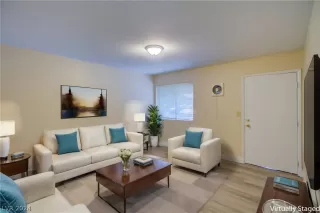 Photo #5: 2573304 Listing