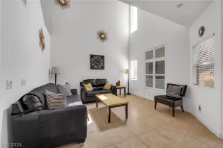 Photo #3: 2573360 Listing 