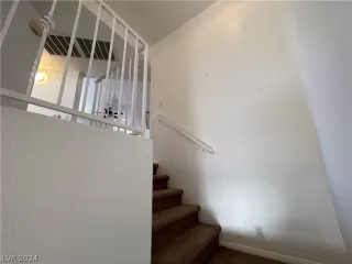 Photo #6: 2573383 Listing 